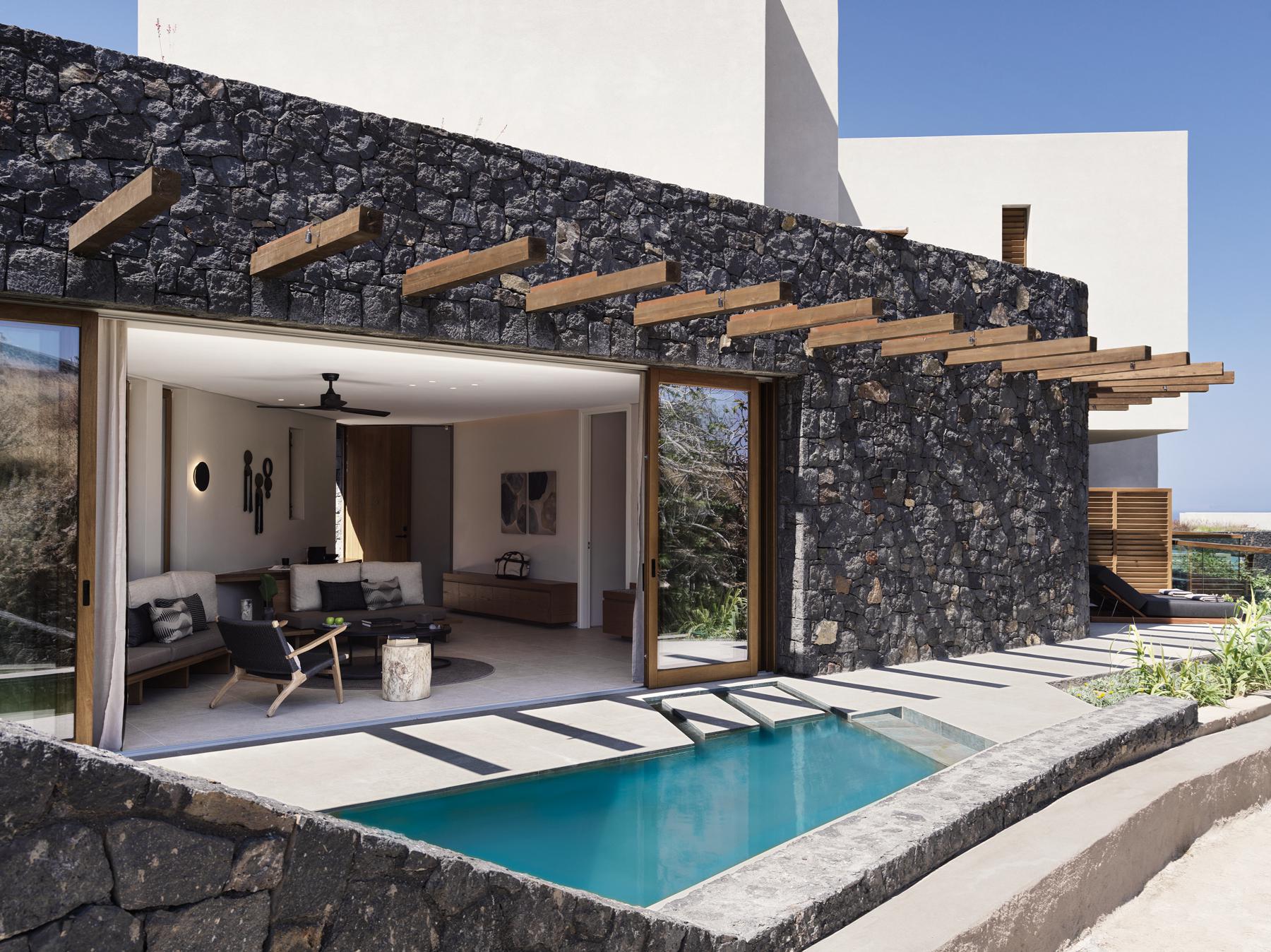 Magma Resort Santorini Unbound Collection